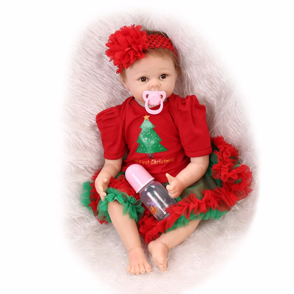 Reborn Baby Doll 22 дюймов 55 см мягкие силиконовые прекрасный реалистичные Симпатичные для маленьких девочек с Рождество дерево одежда Best детей