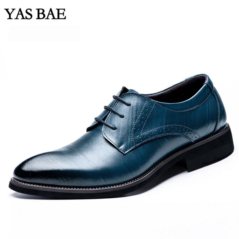 Prix Mâle Chine Marque Style de la Mode italienne En Cuir Robe Bureau Sociale Formelle Chaussures En Cuir Verni Bleu Brun Pas Cher Chaussures pour Hommes