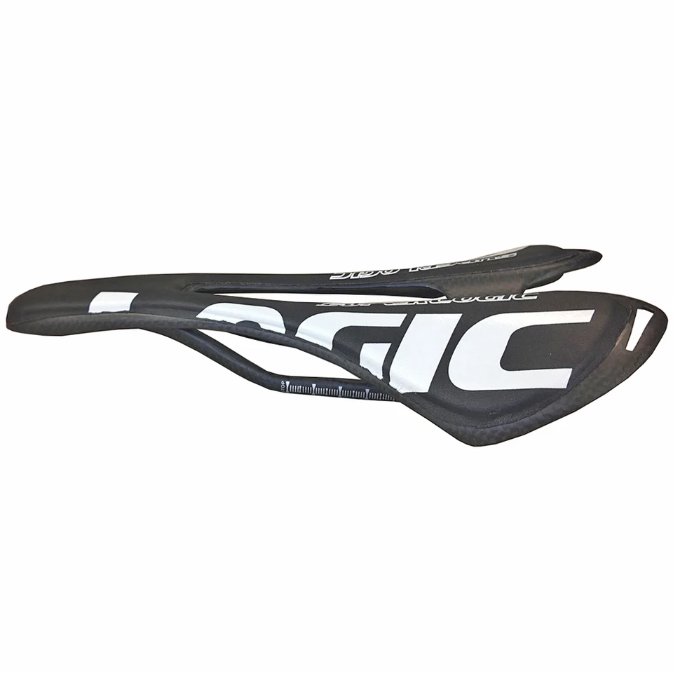 Sella In Fibra Di Carbonio EFMOTORSHOP Per MTB E Bici Da Strada | Nero | 270x143mm | Leggera E Confortevole