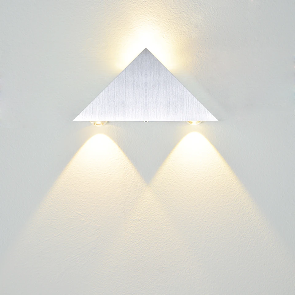 Modern LED wall lamp 3W aluminum body triangle wall light for bedroom