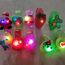 12 шт./компл. световой с принтом «Спанч Боб» для лучезапястного сустава детские светящиеся игрушки для детей Творческий подарок на день рождения