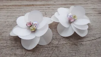 

10 pieces/lot Manual Nail Bead Sequined Flower Patch White Applique Shoes Clothing Wedding Dress Decorative DIY Accessories