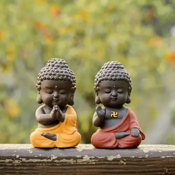 

Small Buddha Statue Monk Figurine Car Accessories Color sand pottery ceramic Crafts Home Decorative Office Living room ornaments