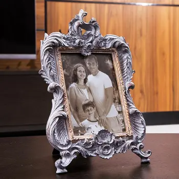 

Vintage Relief Photo Frame Europe Resin 6 Inch 7 Inch Picture Frames for Living Room Tabletop Home Decor Shop Picture Display