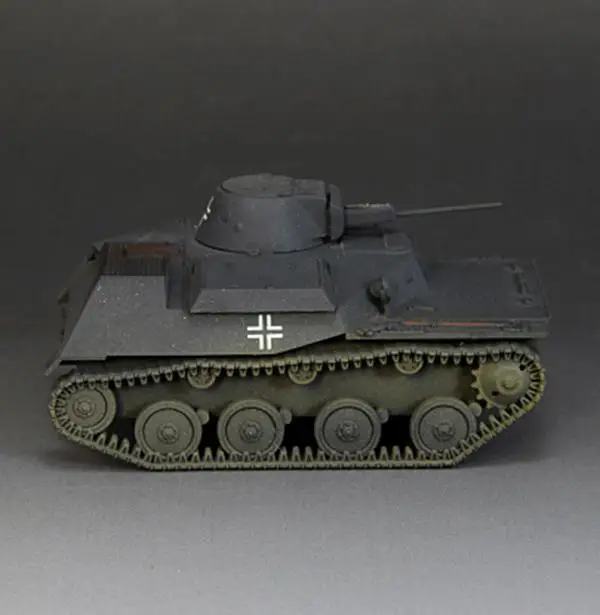 

German Capture T-40S 1/72 tank model finished non diecast S-MODEL
