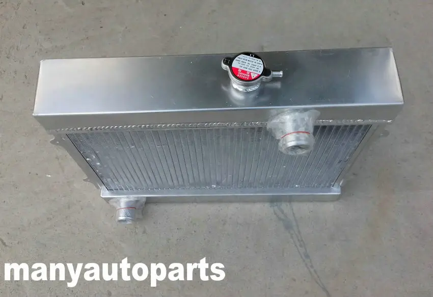 FOR TOYOTA COROLLA KE30 KE35 KE38 KE55 KE70 1974-1985 Manual Aluminum Radiator