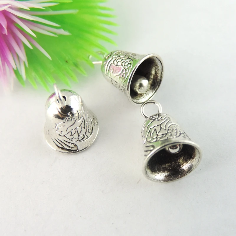 Wholesale 40PCS Alloy Vintage Antique Retro Silver Cute Bell Pendant