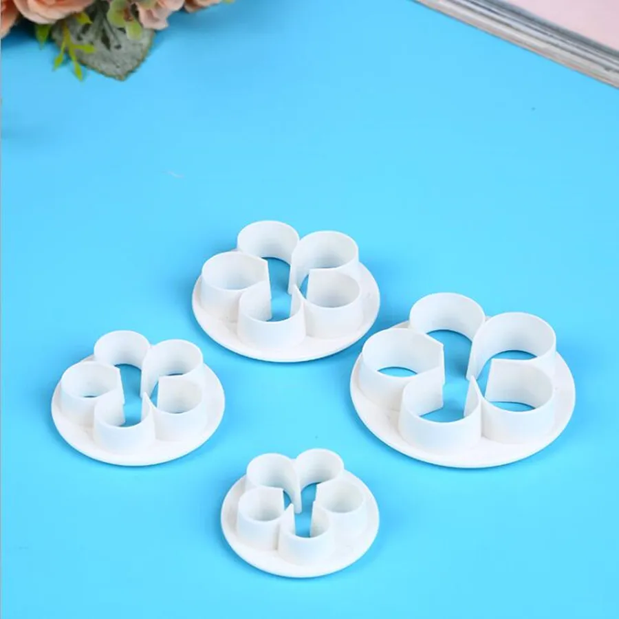 

2019 New 4Pcs/Set Plum Flower Plunger Fondant Mold Cutter Sugarcraft Cake tools Decorating Christmas Cake Decorating Tools