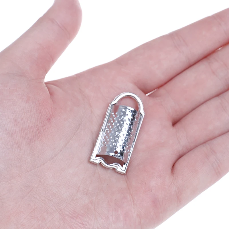 Newest 1Pcs 1:12 Miniature Dollhouse Cheese Grater Simulation Kitchen Food Toys Newest 1Pcs 1:12 Miniature Dollhouse Cheese Grater Simulation Kitchen Food Toys