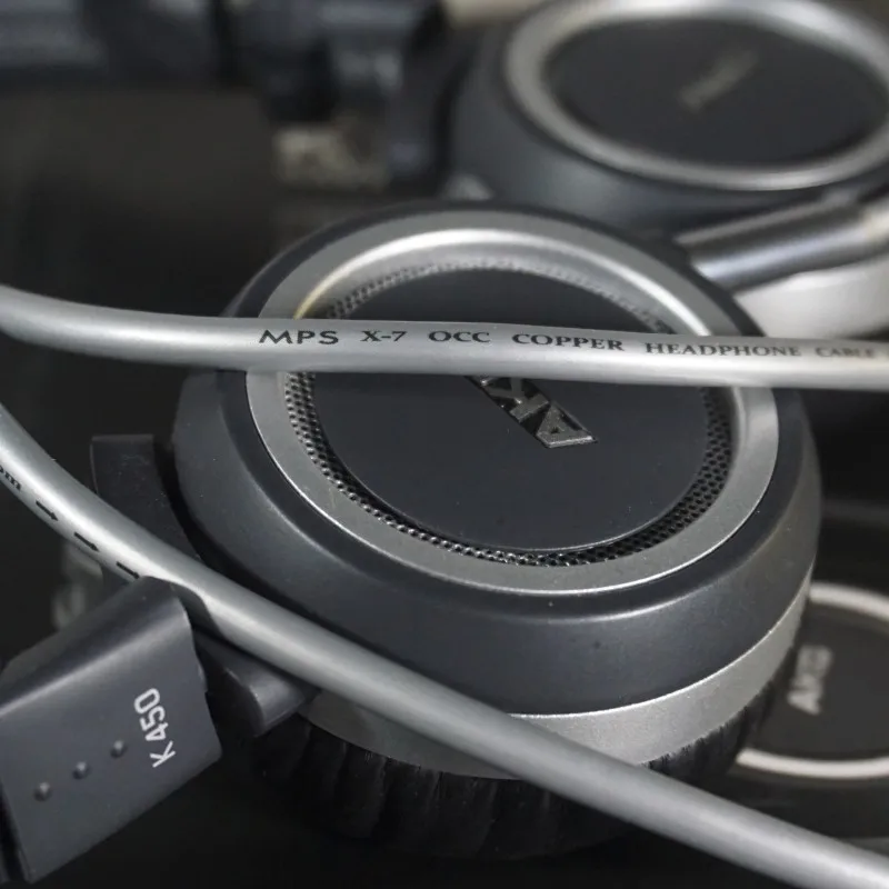 akg4501
