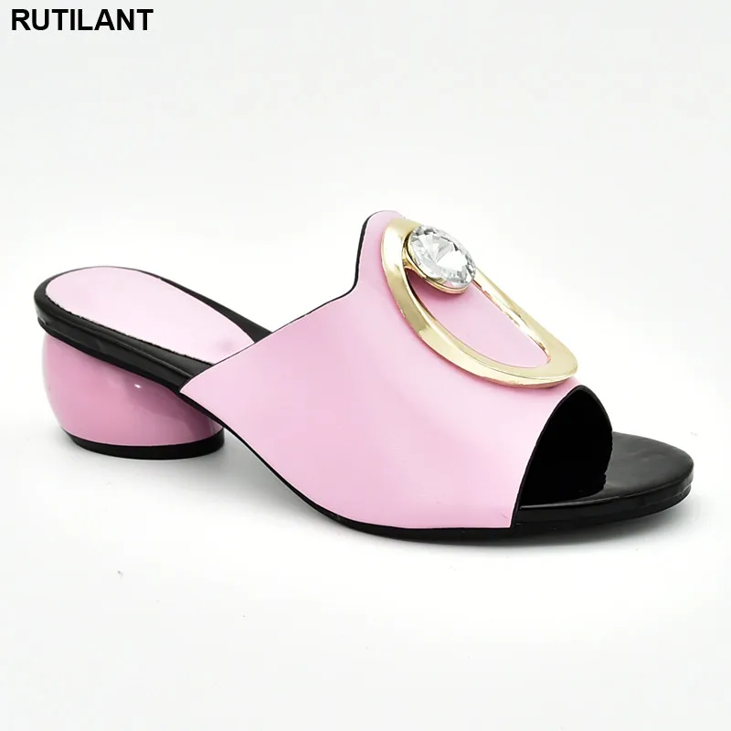

New Arrival Luxury Shoes Women Designers Women Summer Shoes Decorated with Rhinestone Ladies Sandals with Heels Party Pumps
