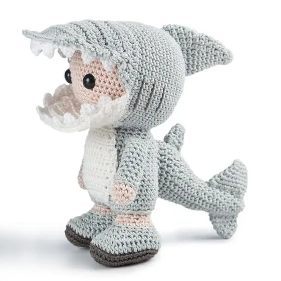 Вязание крючком игрушки амигуруми кукла-Акула Номер модели a02