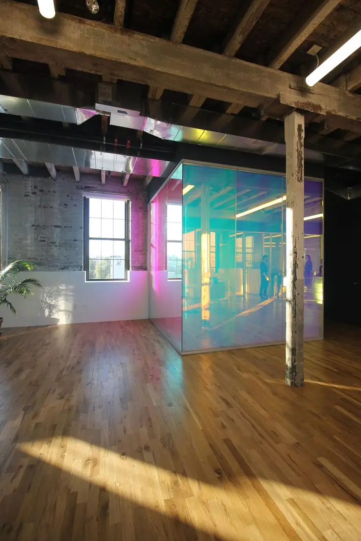 a5f96299e45a0facdc12e1d4db568ab0--adaptive-reuse-dichroic-glass-architecture