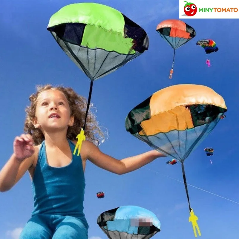 

1PCS Hand Throwing Parachute Toy Play Game For Children's Educational Parachute With Figure Soldier Outdoor Fun & Sports