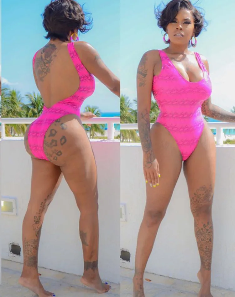 10555596907_32705576