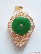 Натуральные Бусы зеленый драгоценный камень кристалл Удачи талисман цветок кулон и Цепочки и ожерелья штраф покрытием Свадебные широкие крылья королева