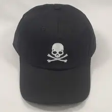 Men's Embroidered Skull Crossbones Dad Hat Black Baseball Cap Beige Purple Adjustable 6 Panel