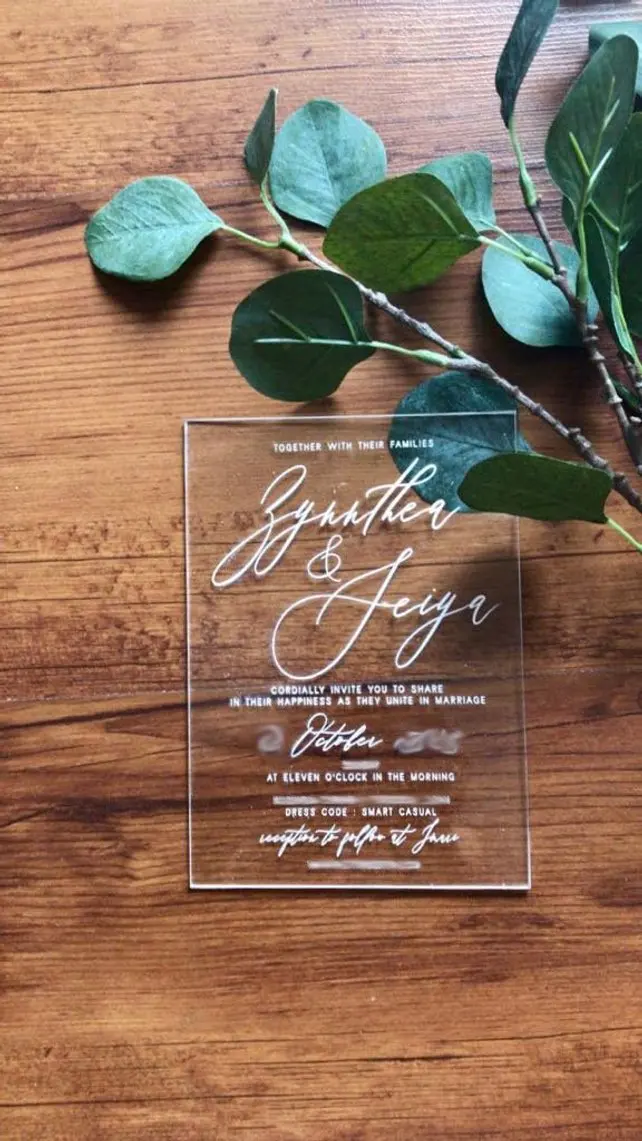 

50 pcs Personalised luxury Clear Acrylic Wedding Invitation,wedding save the date,wedding favor.