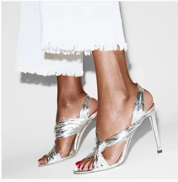 

In the summer of 2019 the new female sandals The silver shoes High heels