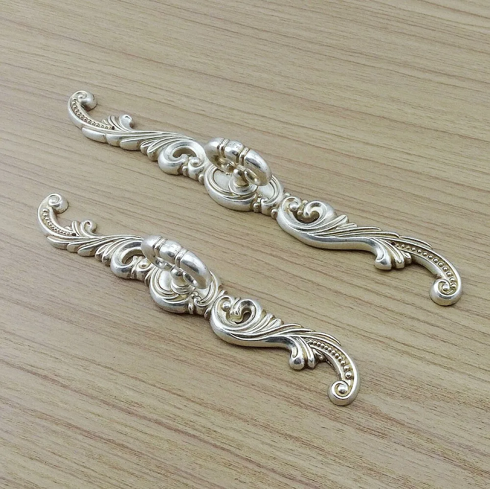 

Classic Antique Silver Furniture Hardware Handle Kitchen Cabinets Small Door Drawer Wardrobe Cupboard Dresser Handles Pull Knobs