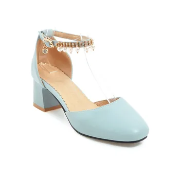 

The new spring and summer 2018 thick with word with square buckle in baotou size code 33-45 female sandals, 1838