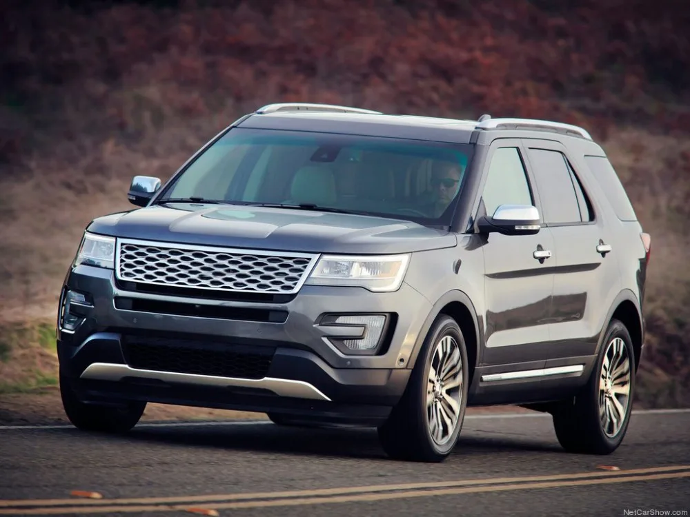 c3274cba31d75aca035ee81838677843_Ford-Explorer-2016-1024-05