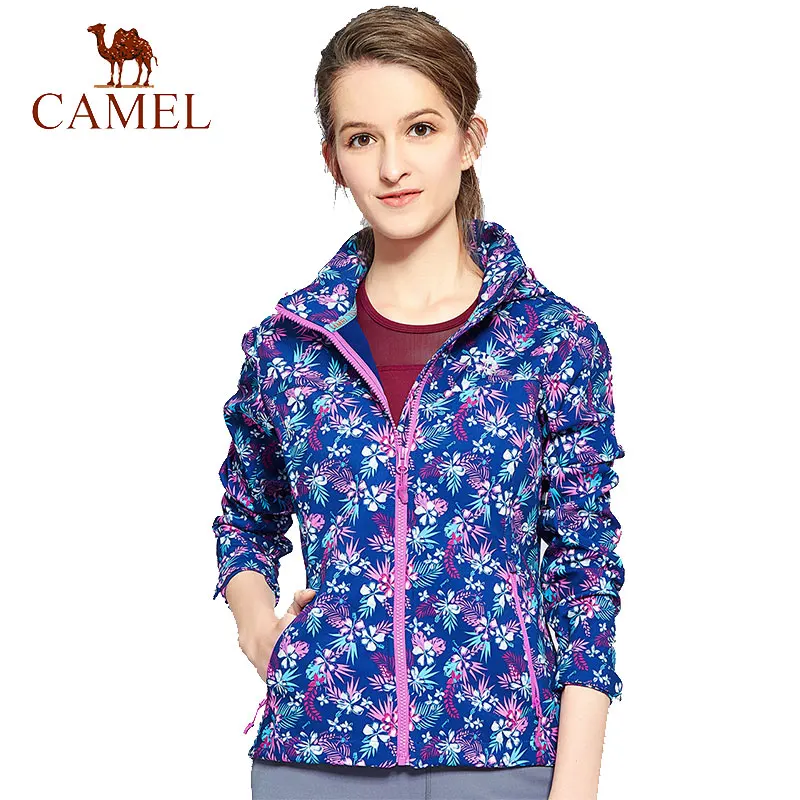 

CAMEL New Softshell Jacket Women Brand Windproof Outdoor Hiking Clothing Female Warmth Soft Shell Fleece Jackets