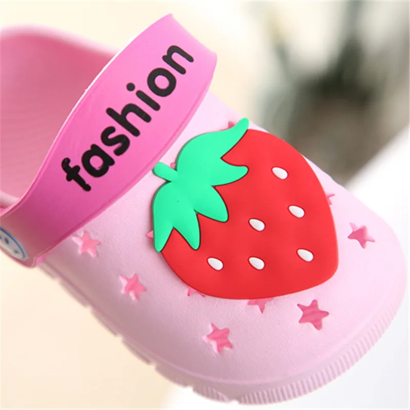 Kids Girls Slippers Children Flip Flops Barefoot Child Cartoon Fruit Strawberry Beach Shoes Swimming Slipper Summer For Baby