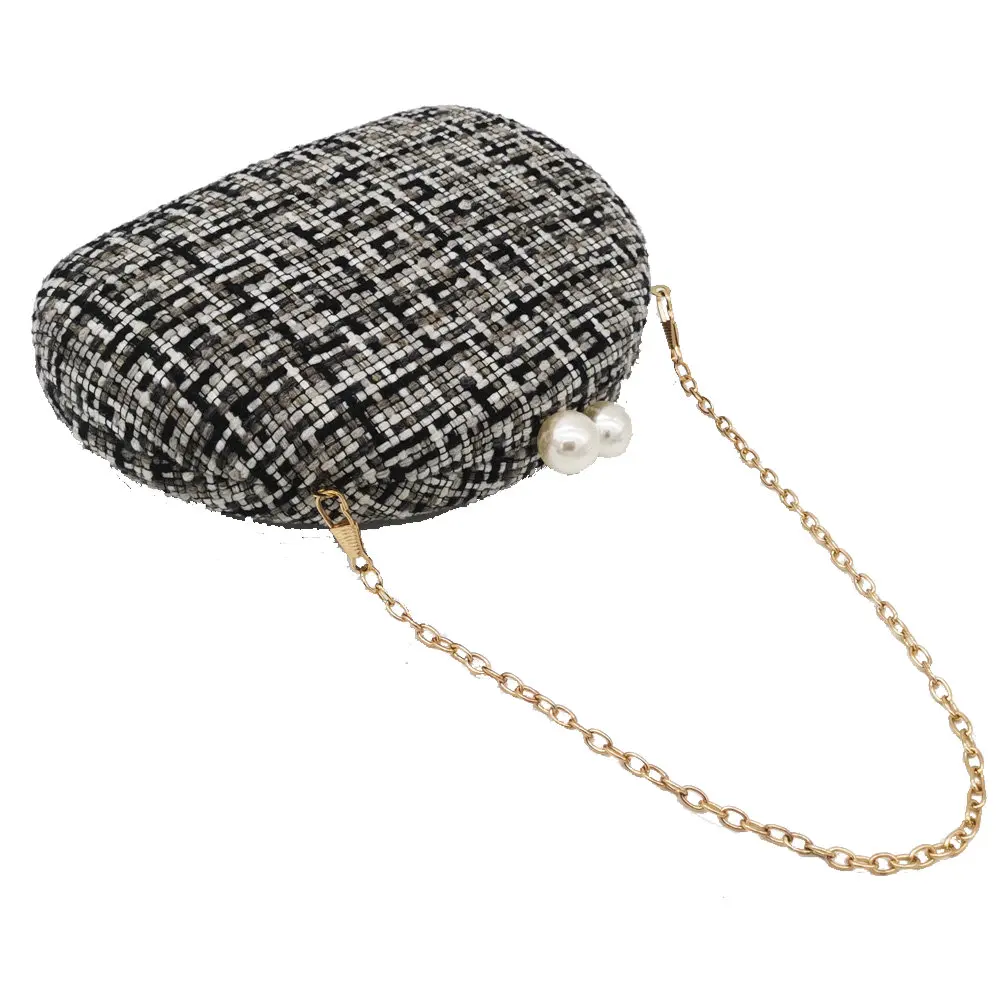 Woven Clutch Bag (7)