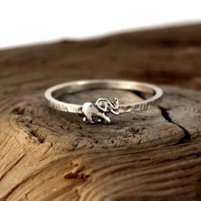 

New Fashion Silver Couple Jewelry Vintage Cute Elephant Rings for Women Girls Animal Rings for Lovers Wedding Gift