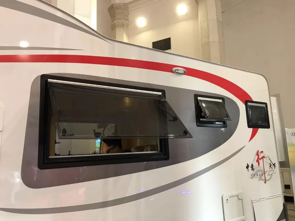 Верхнее висящее боковое окно правый угол Вентиляционный люк с экраном и слепой RV Caravan дом на колесах MG16RW