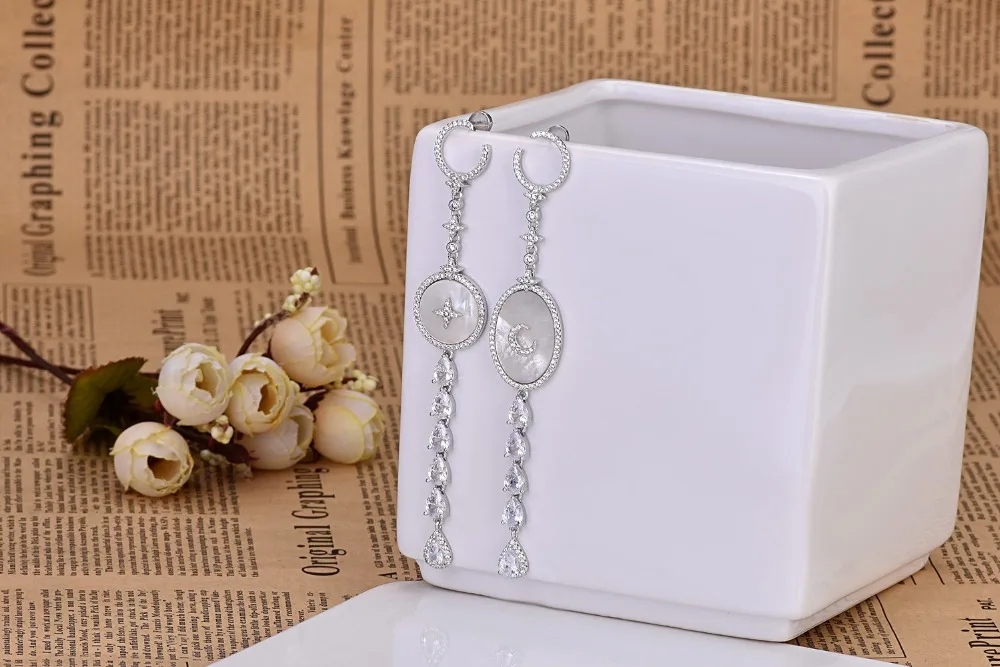 9237589792_301703218