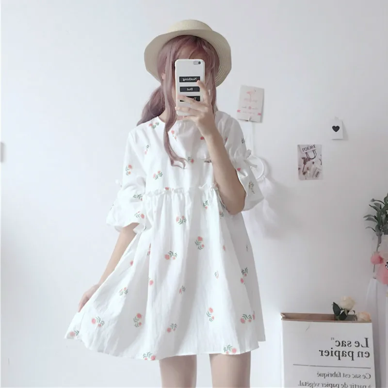 

2019 New Women's Japan Harajuku Ulzzang Vintage Printed Sunflower Loose Dress Female Retro Cute Korean Kawaii Dresses For Women
