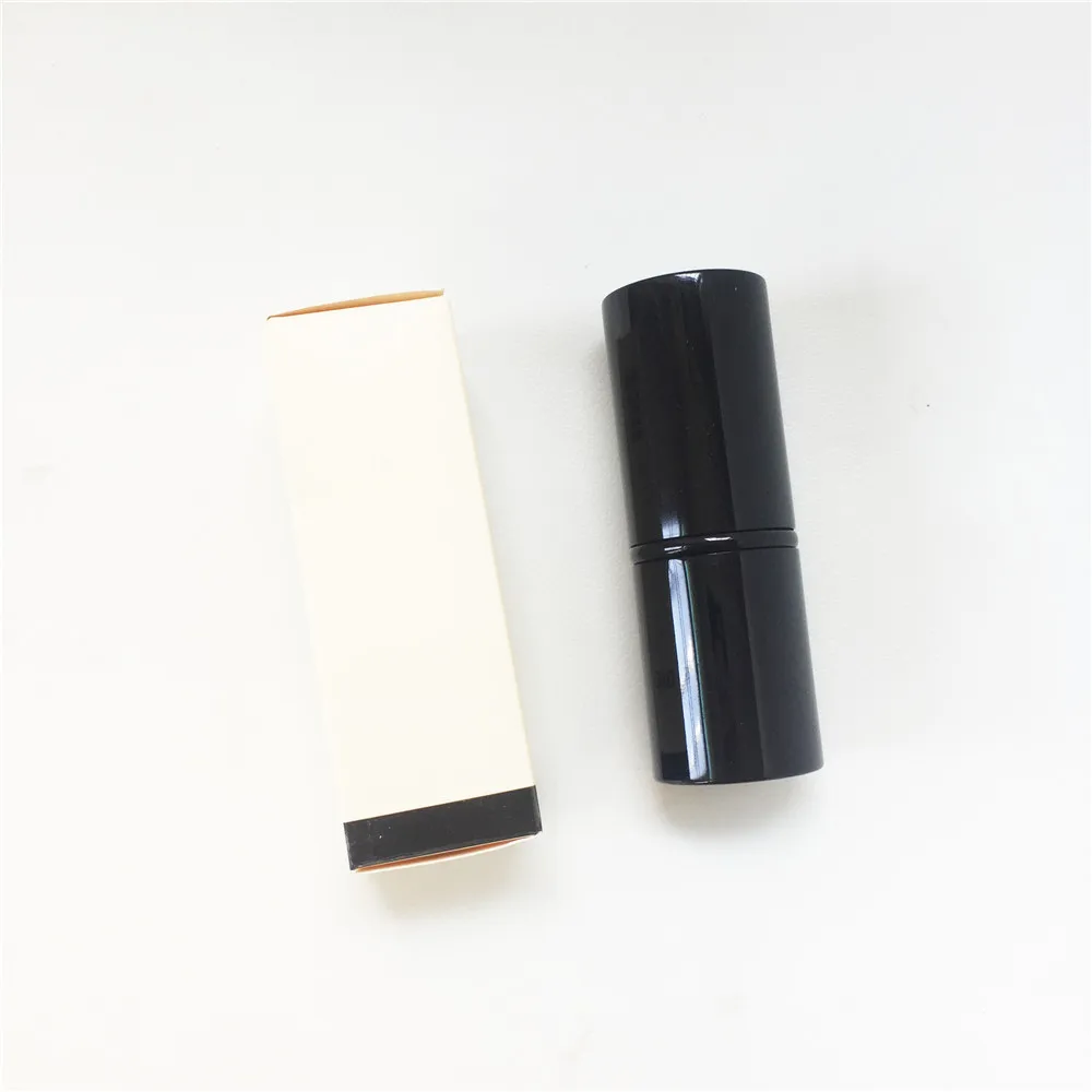 CHANEL RETRACTABLE KABUKI BRUSHES _ 3
