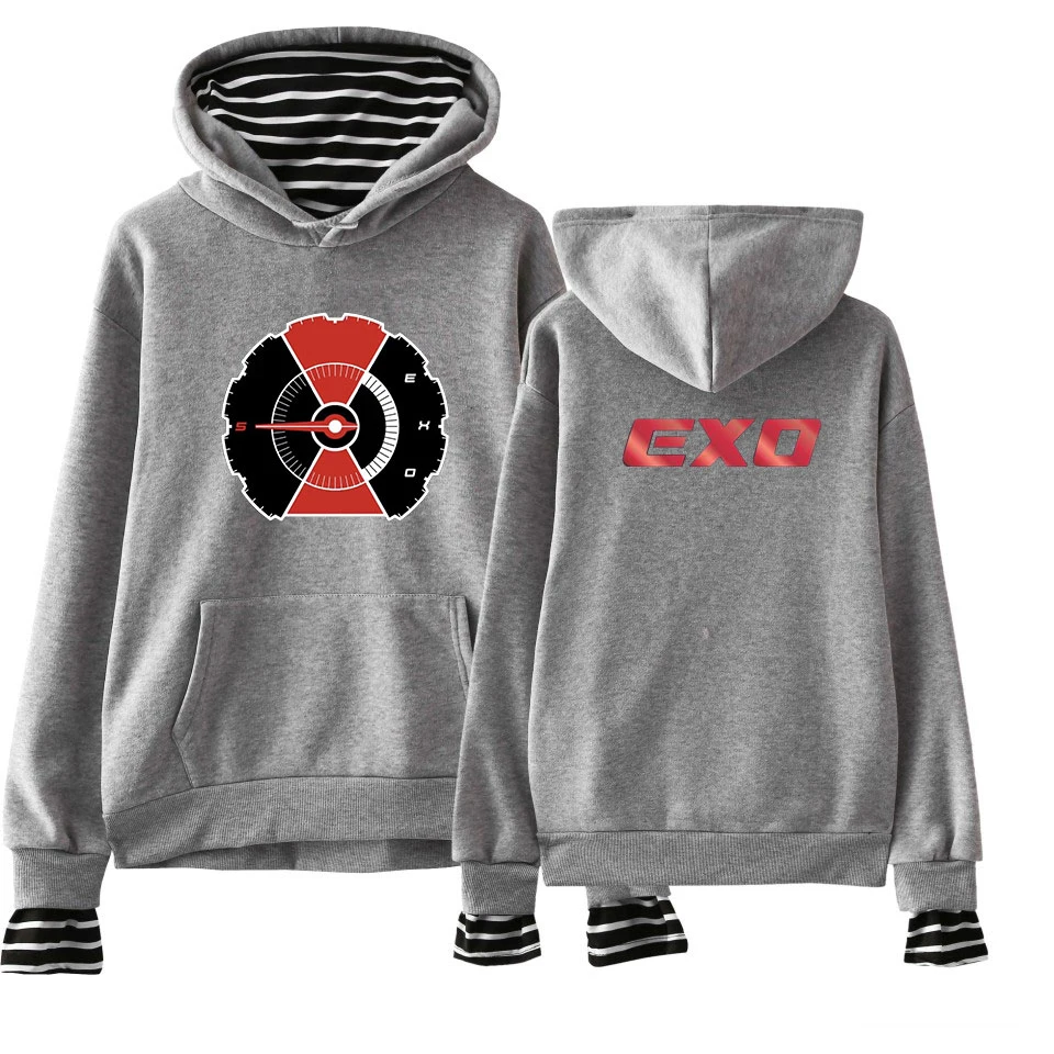 Двойной свитер. Два свитера. Свитшот дискваред 2. Блузка двойка. Две кофты.