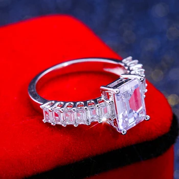 

Huitan Classic Square Cubic Zircon Prong Setting Wedding Finger Ring For Women With Tiny Stone Aside Shiny Romantic Femme Ring