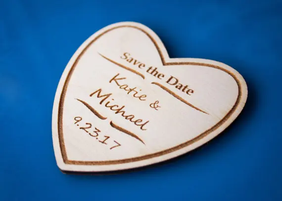 Персонализированные сердца деревенский Свадебный деревянный сохранить дату магниты прием гостей в доме невесты сувениры подарки компании приглашения вставки