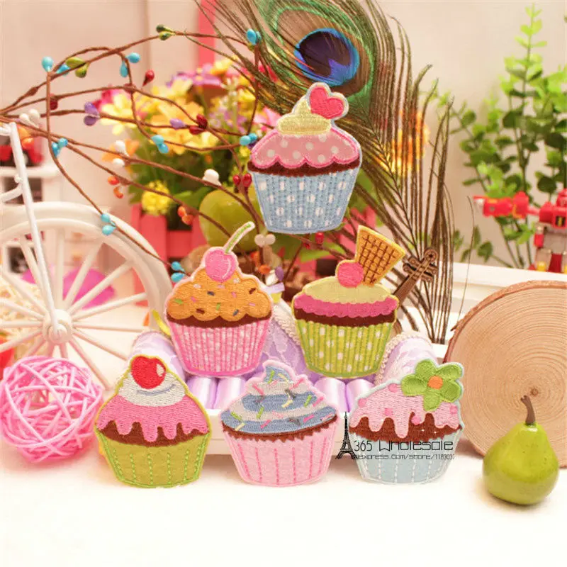 

Free Shipping Colorful cupcake stickers 3pcs/lot Iron On Embroidered cloth patch party promotion costume decoration kids gifts