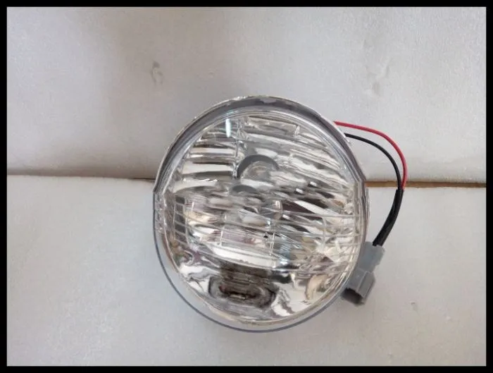 

Qirun Front bumper light Front fog lamp for Toyota highlander kluger 2003