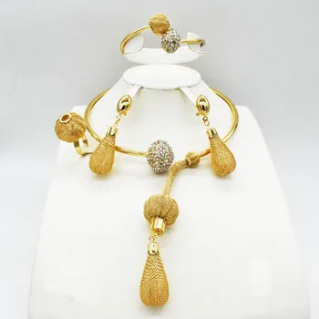 

hot Women fashion Jewelry Sets Big Exaggerated Necklace Earrings Pendant African dubai Gold-color Bridal shell type Party