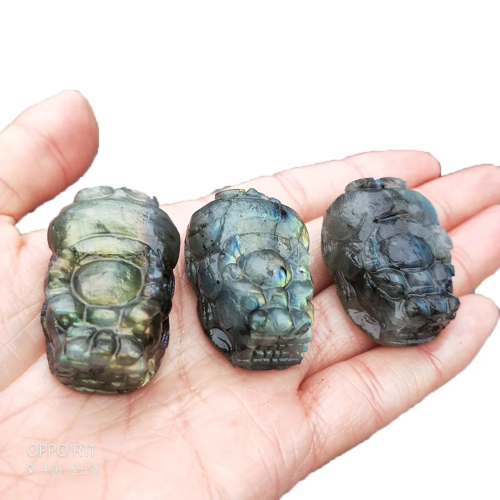 

Feng Shui Wealth Protective Unicorn Beast Pi Xiu Natural Crystal Stone Labradorite Pi Xiu Sculpture Statue