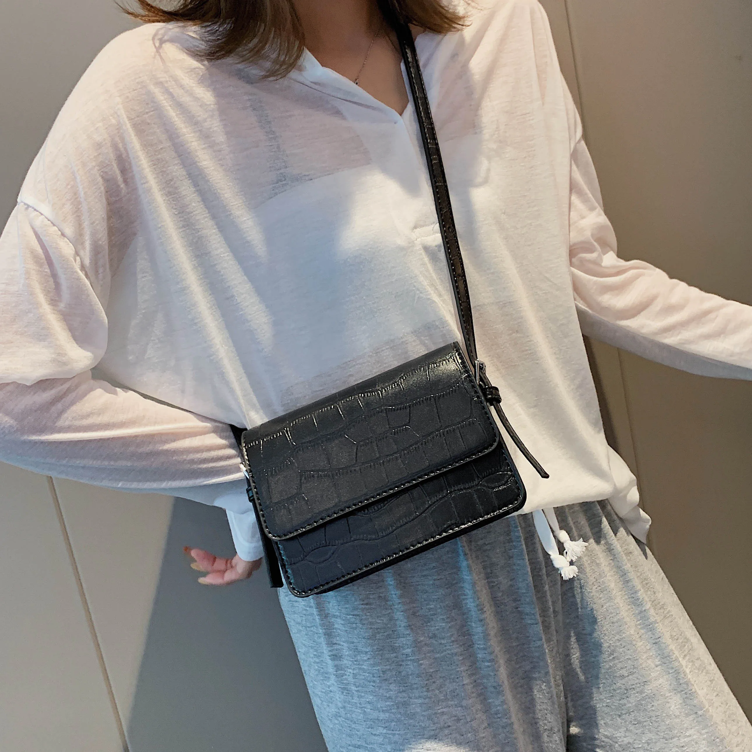  Stone Pattern Mini Leather Crossbody Bags For Women 2019 Solid Color Shoulder Messenger Bag Luxury  - 4000022543460