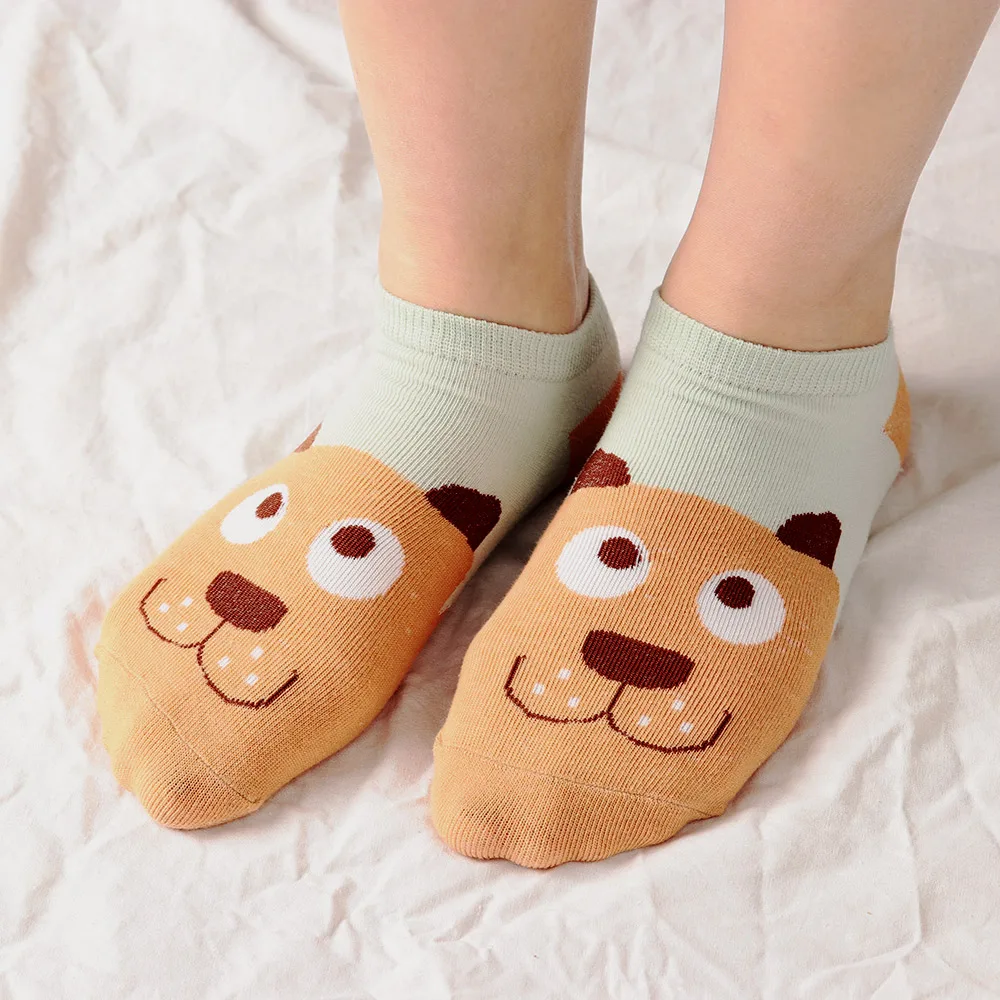 Ankle socks for women with the word smile Ankle socks for women with the word smile