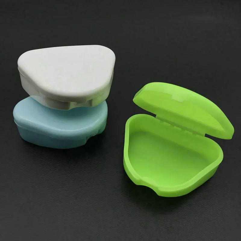 

1pc Dental Retainer Box Mouthguards Dentures Sport Guard Denture Storage child and Adult Orthodontic Container