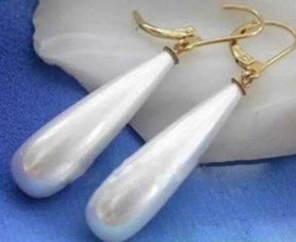 

Rare Beautiful White Shell pearl long Teardrop Gold color hook earring
