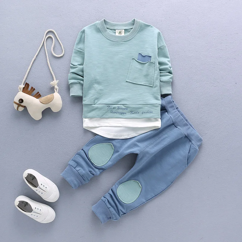 Комплект одежды для маленьких мальчиков; одежда для маленьких мальчиков; весенне-осенняя футболка; толстовка с капюшоном+ длинные штаны; комплект одежды из 2 предметов