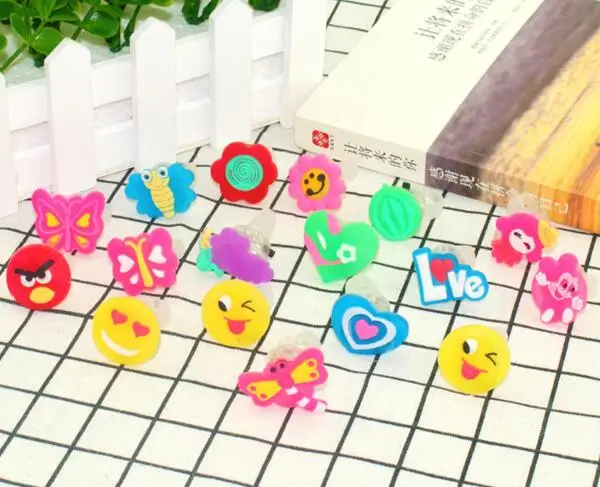 1pcs Luminous rings new children's toys flash gifts LED cartoon lights glow toys for kids playing in night or cosplay party 1pcs Luminous rings new children's toys flash gifts LED cartoon lights glow toys for kids playing in night or cosplay party