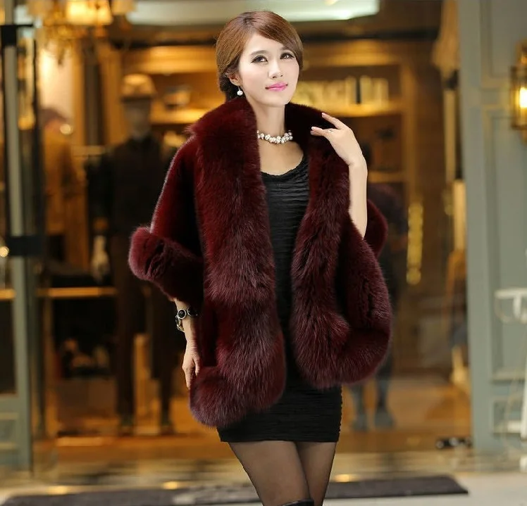 

Autumn Winter 2019 New Fashion Faux Fur Thick Fur Pashmina Decorations Fox Fur Bridal Gowns cloak lady's coat Women