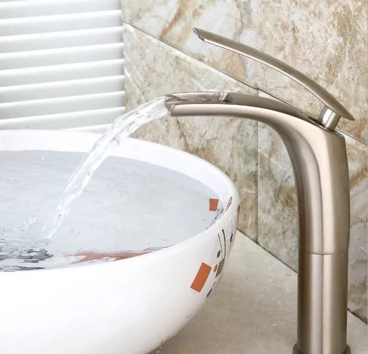 

Copper Hot and Cold Waterfall Basin Faucet Antique Sink Washbasin Bathroom Faucet ORB Basin Faucet MO-09