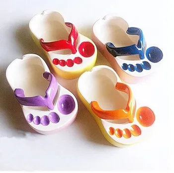 

Creative slipper shape ceramic ashtray Cute and Magic ashtray